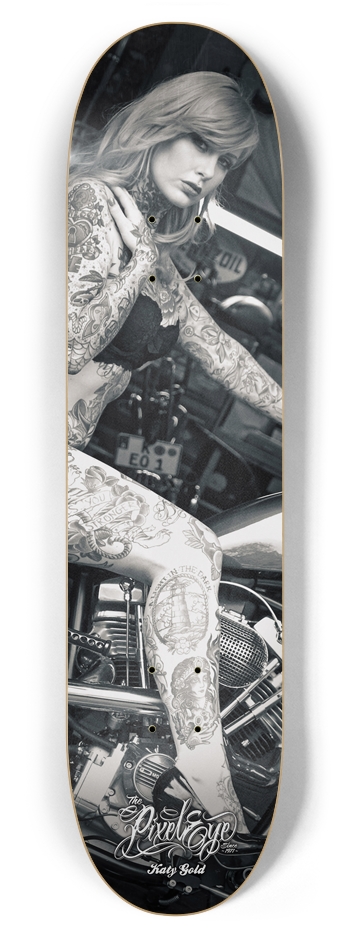 The Pixeleye - Pin-Up Series // Katy Gold 7-7/8 Skateboard Deck