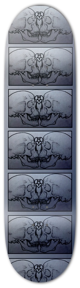 Skulls Love Star