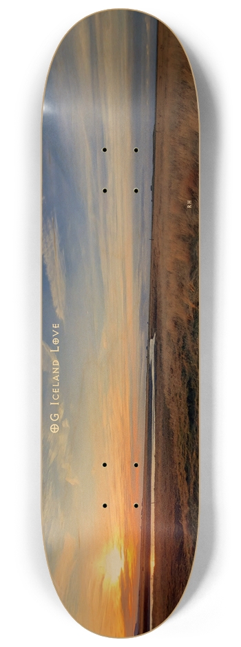 OG Iceland Love #4 Custom Skateboard 8-1/4 Skateboard Deck