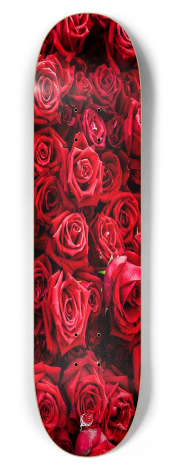 Red Roses 7.75