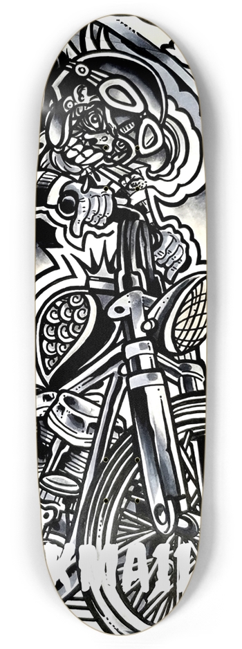 KMA11 KICKER Skateboard Football Shape