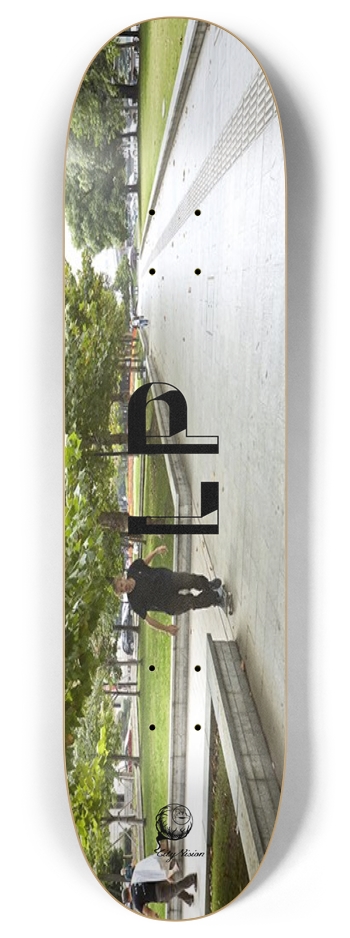 Love Park (Shanghai) 8.00 8 Inch Skateboard Deck
