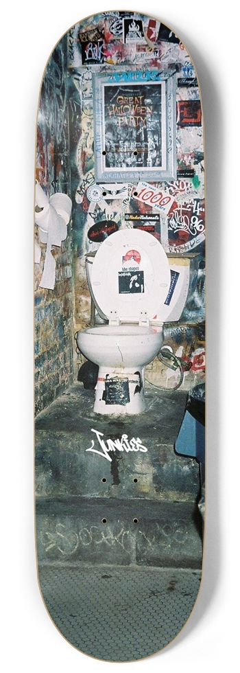Junkies "Venue Bathroom" Graphic 9.0