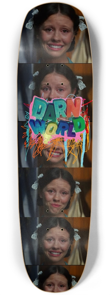 MIA GOTHIC PEARL 8.75” Glow